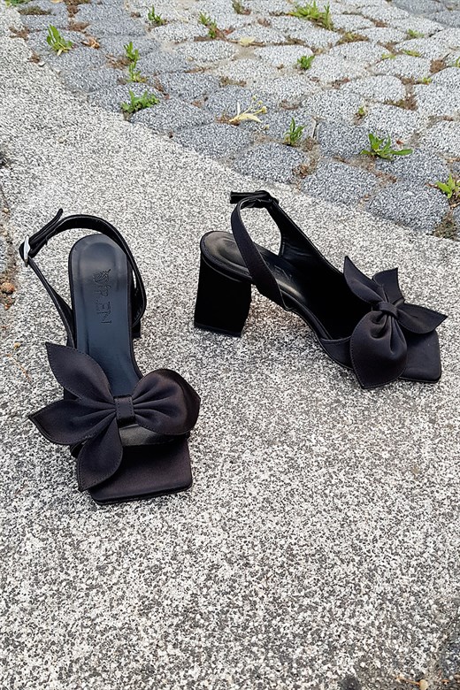 Bianco Lucci Kadın Kurdaleli Topuklu Şık Ayakkabı - Siyah
