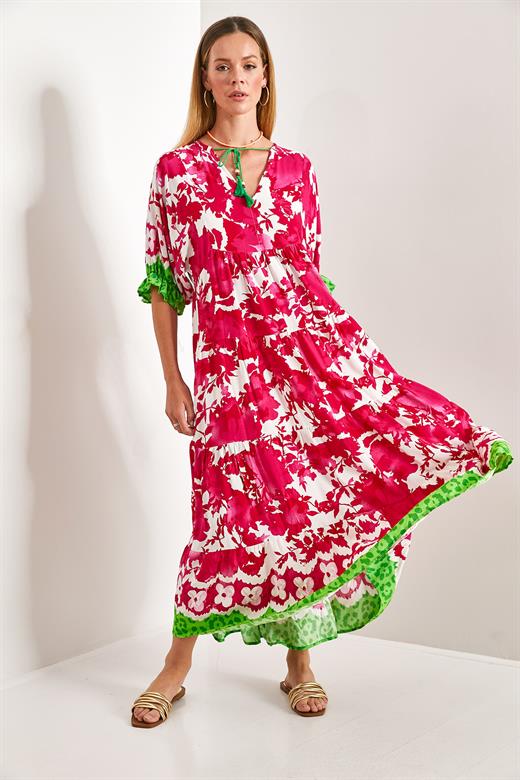 Kol ve Etek Ucu Renkli Multi Desenli Kloş Elbise - Fuşya