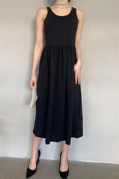 Siyah Askılı Uzun Kadın Elbise