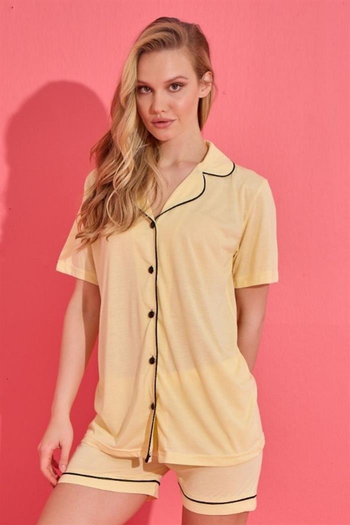 Sarı Düğmeli Viskon Kadın Şortlu Pijama Takımı - Binbirbutik