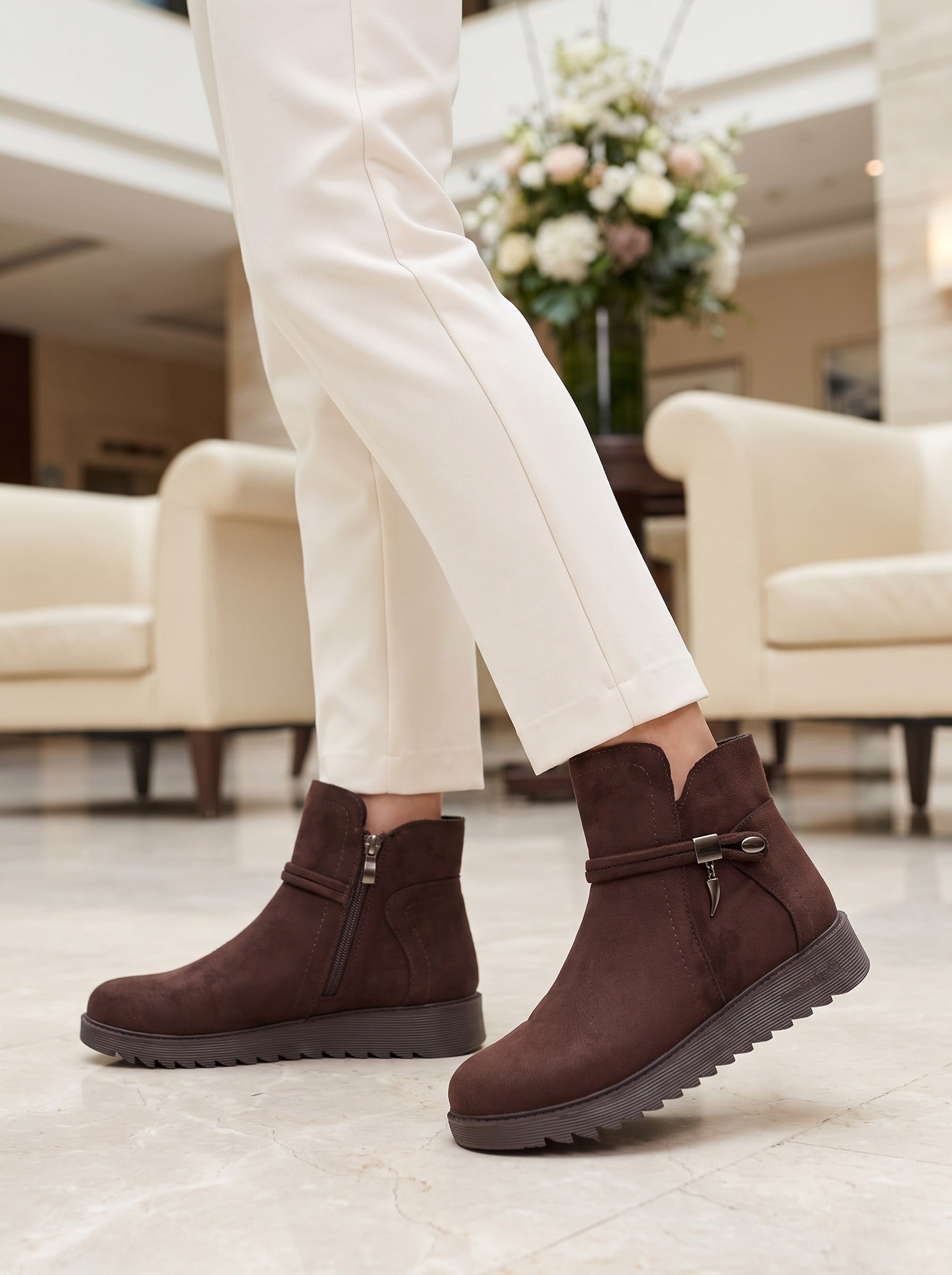 Nesil Shoes Dvm 1001 Kahve Süet Kadın Fermuarlı Kışlık Bot