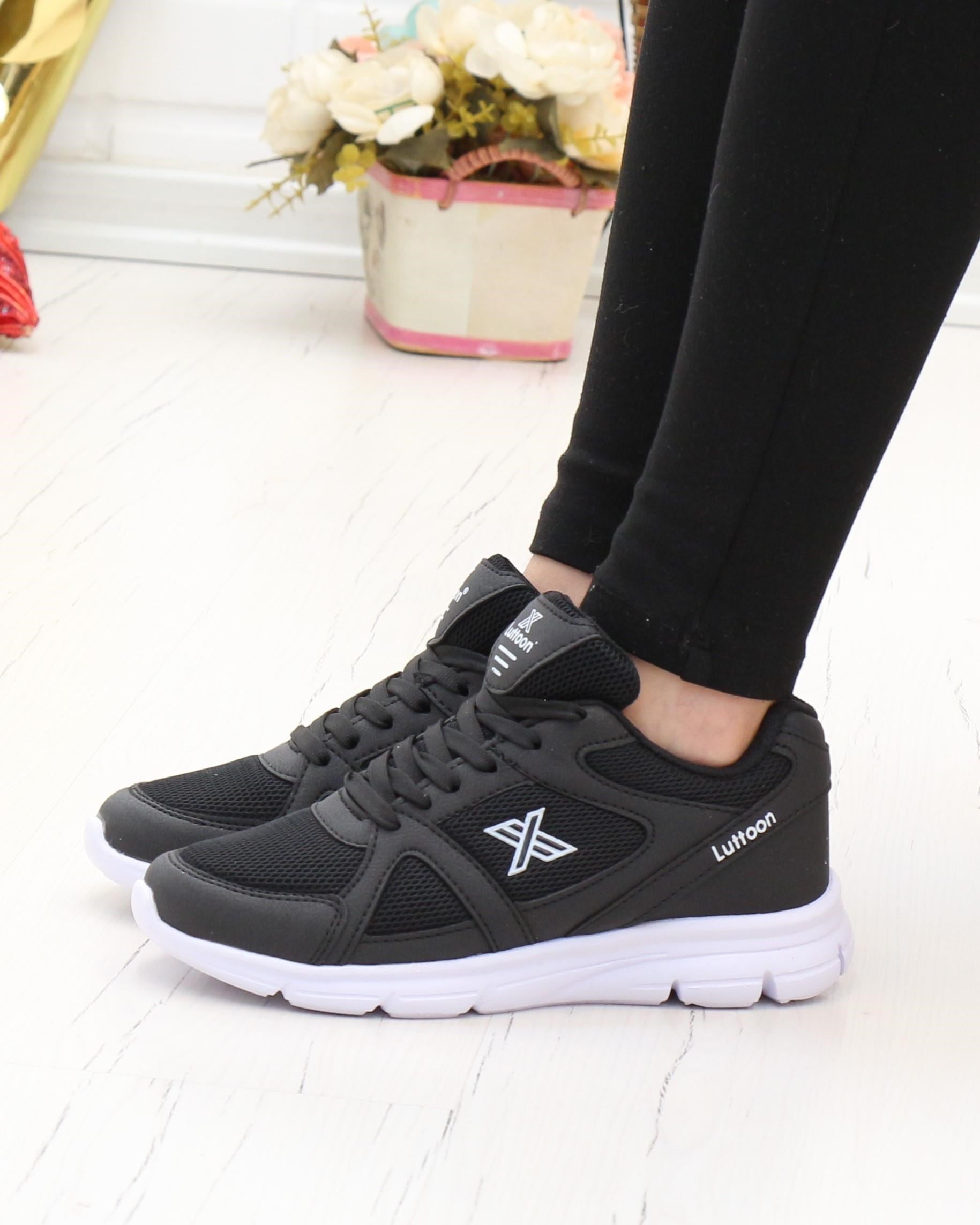 Luttoon 251 Siyah Beyaz 36-40 Unisex Spor Ayakkabı