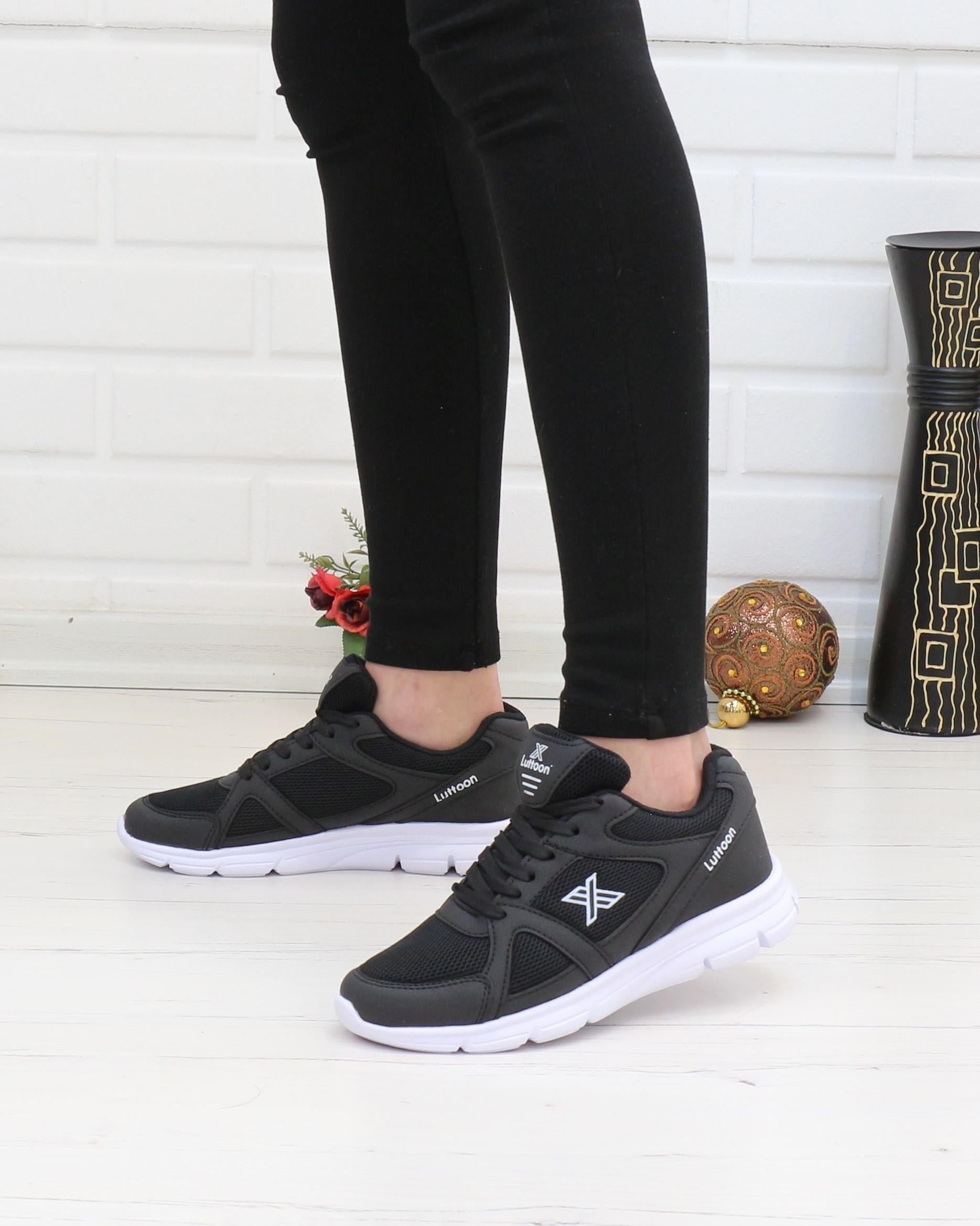 Luttoon 251 Siyah Beyaz 36-40 Unisex Spor Ayakkabı