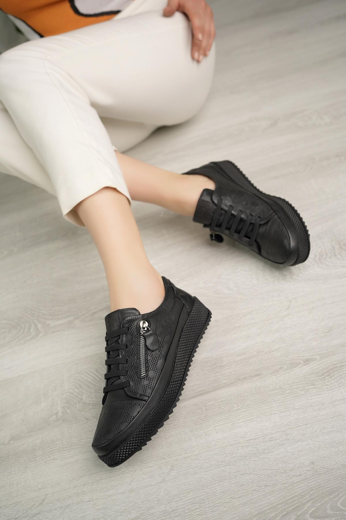 Mammamia D24YA 3590 Siyah Hakiki Deri Anatomik Kadın Ayakkabı