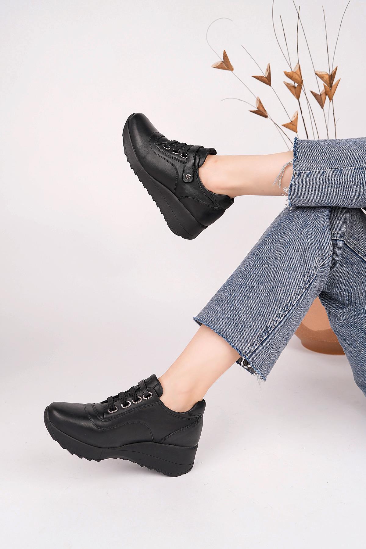 Mammamia D25KA 3535 Siyah Hakiki Deri Kadın Ayakkabı