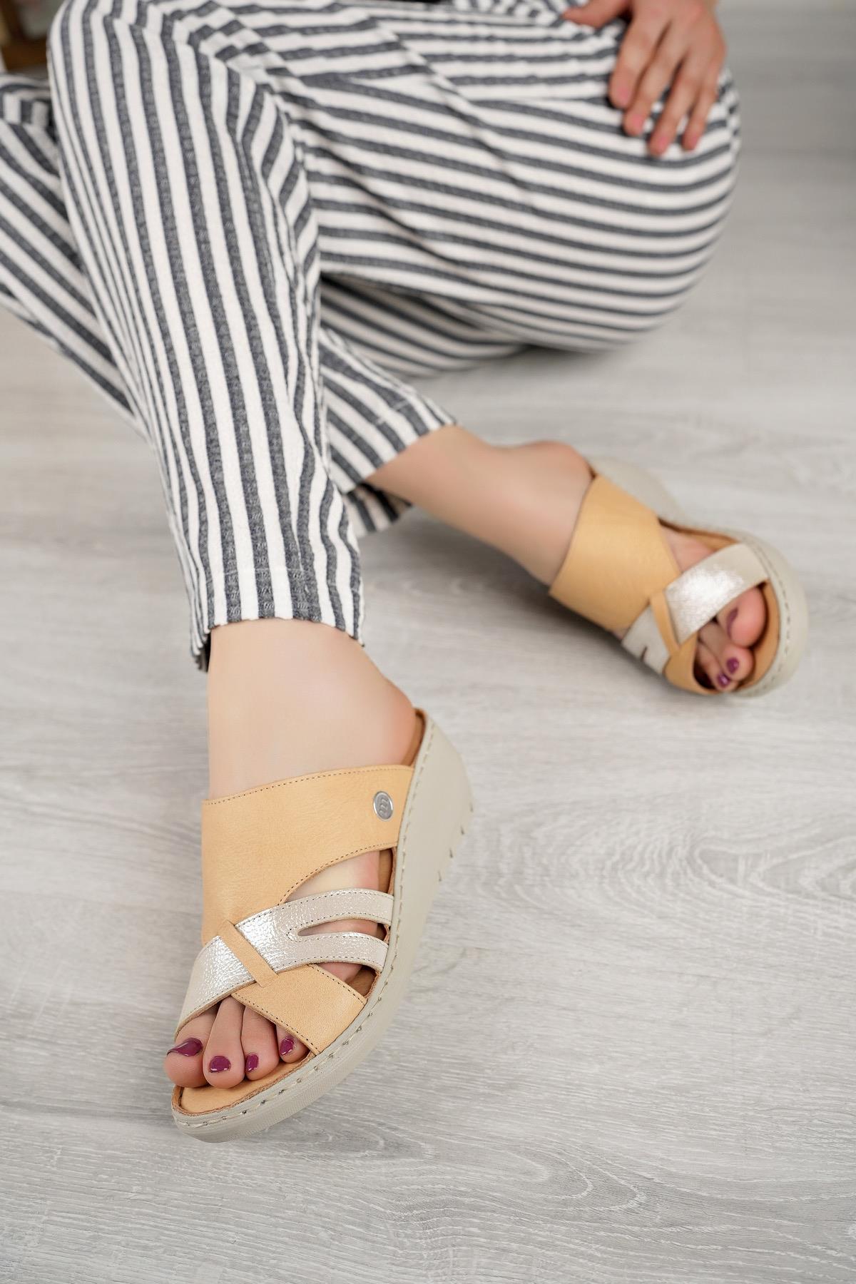 Mammamia D25YT 1395 Bej Hakiki Deri Dolgu Kadın Terlik