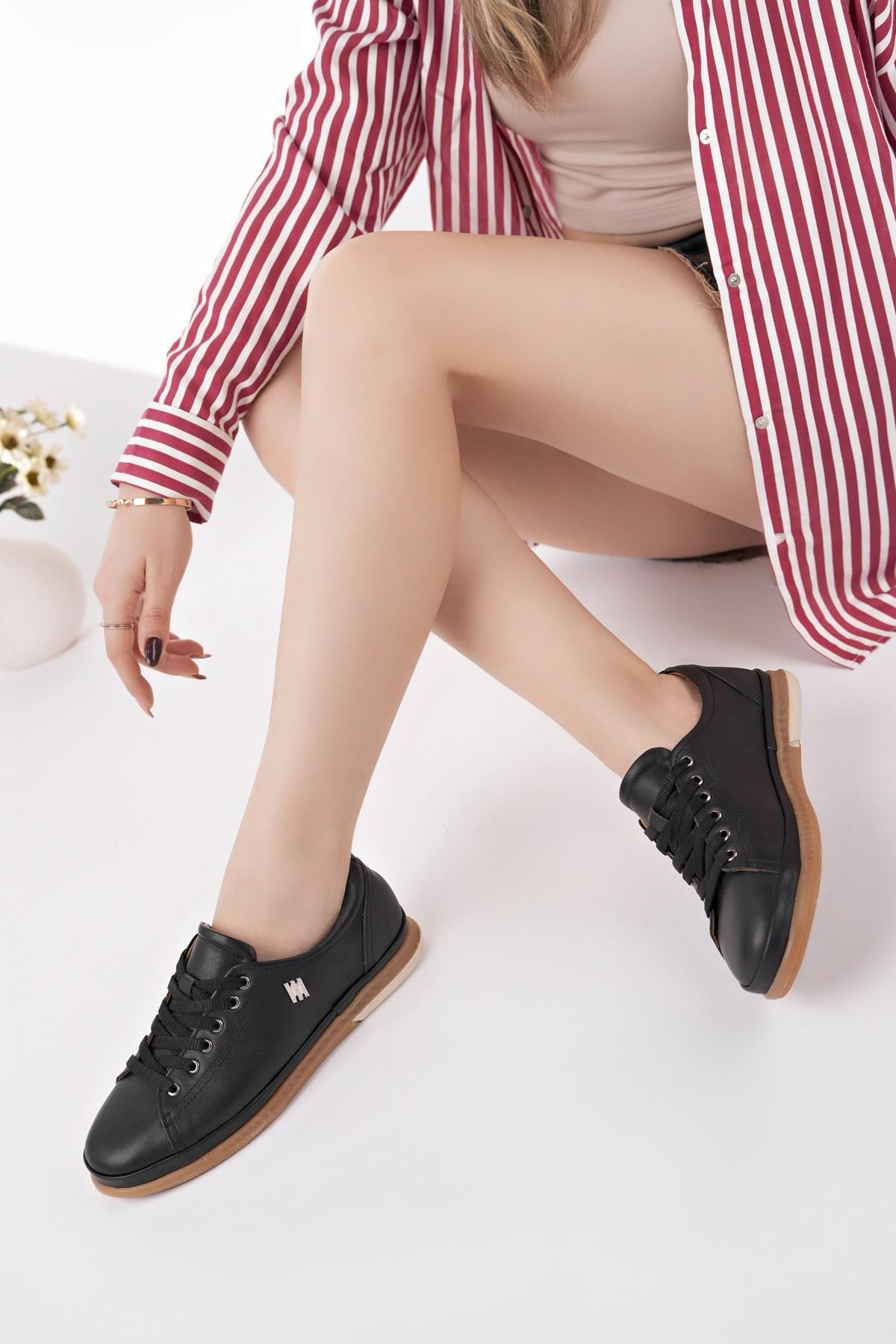 Modessa 160 Siyah Bağcıklı Hakiki Soft Deri Kadın Ayakkabı