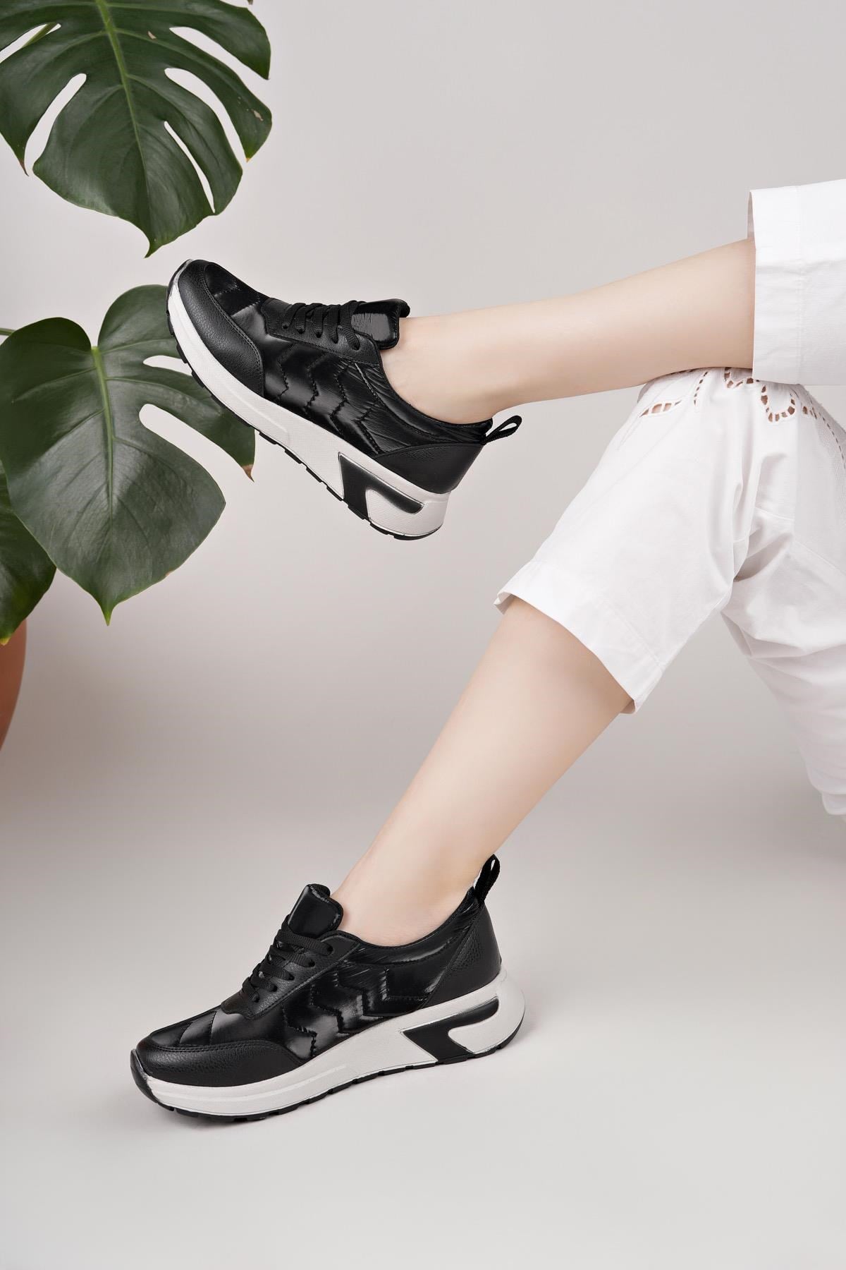 Nesil Shoes Acr 170 Siyah Paraşüt Kadın Ayakkabı