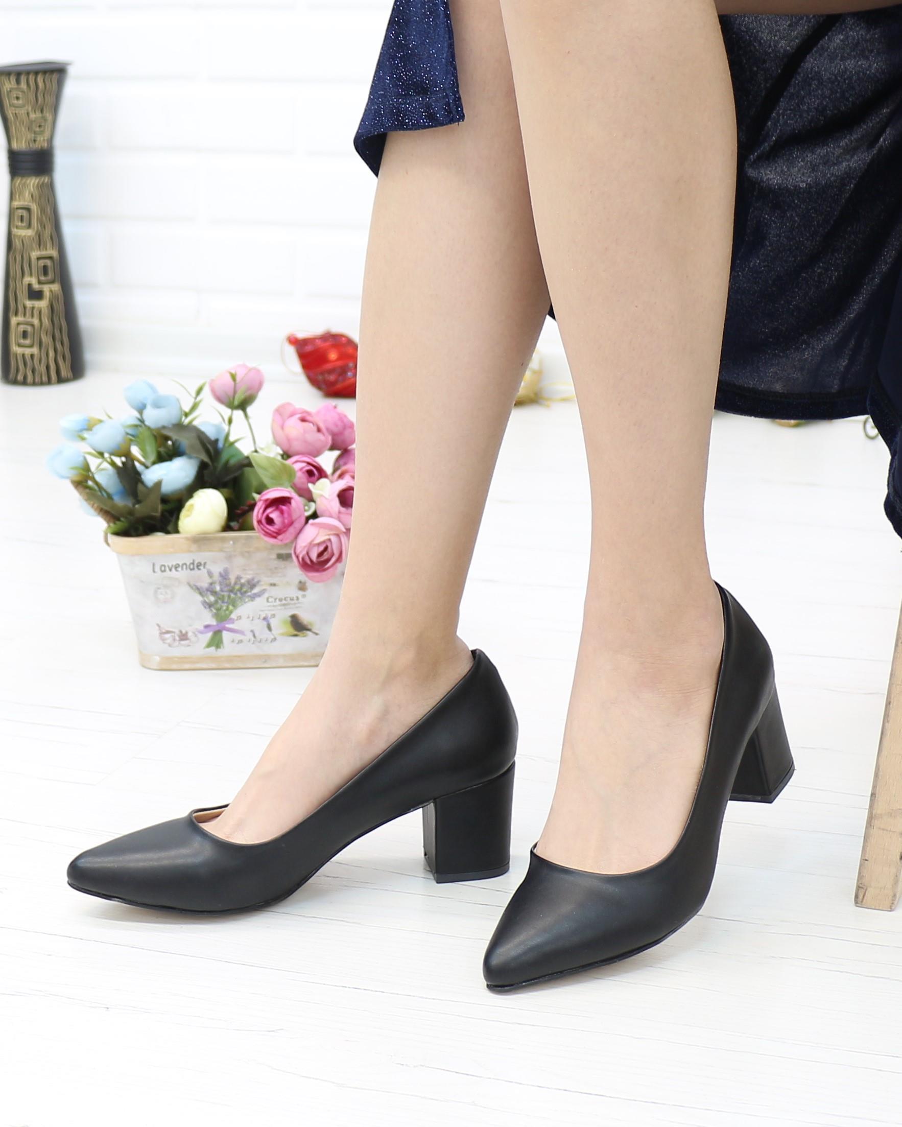 Nesil Shoes Bln 410 Siyah Günlük Topuklu Kadın Ayakkabı