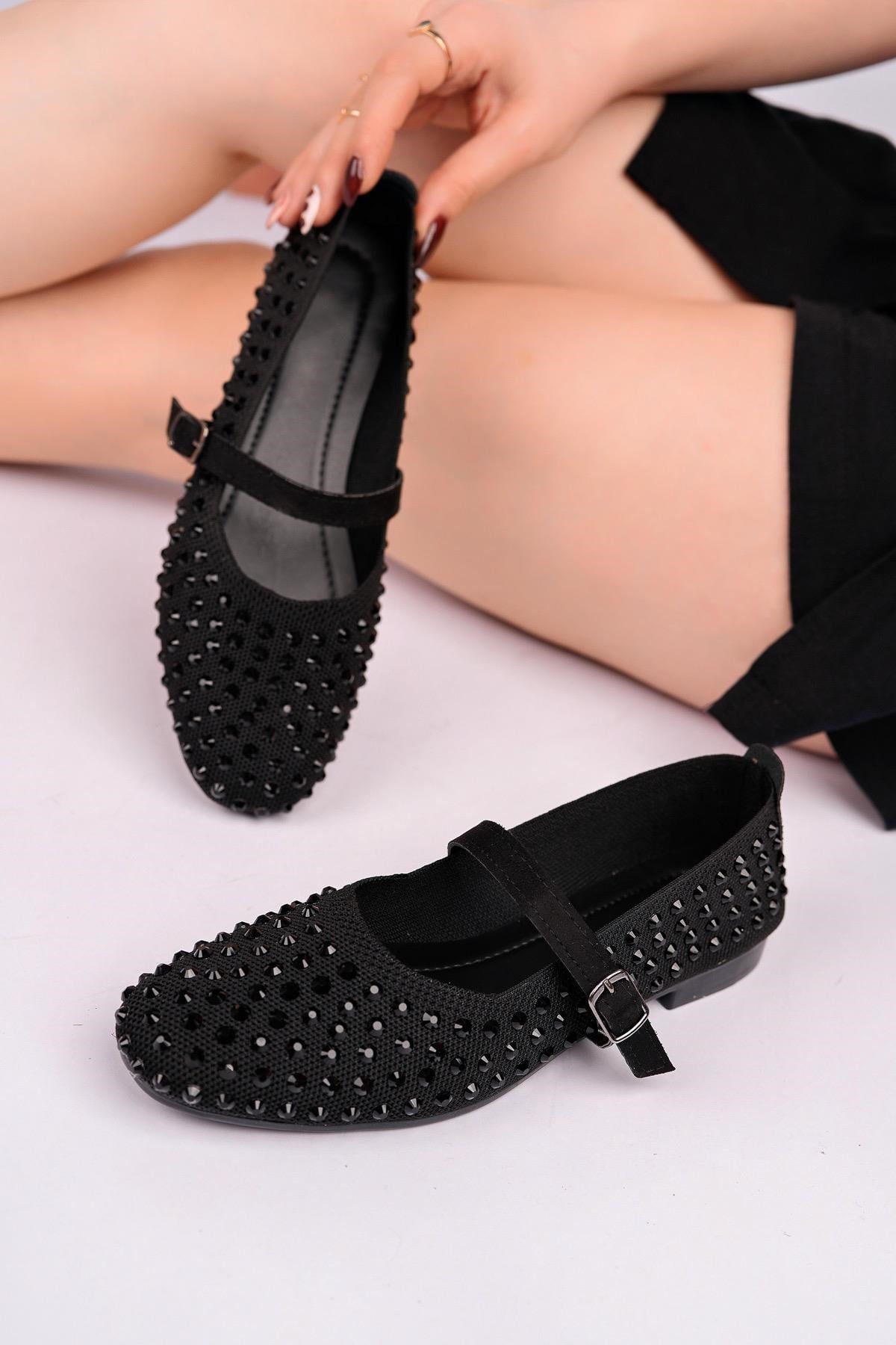 Nesil Shoes Ceylan 3170 Siyah Triko Taş Detaylı  Kadın Babet