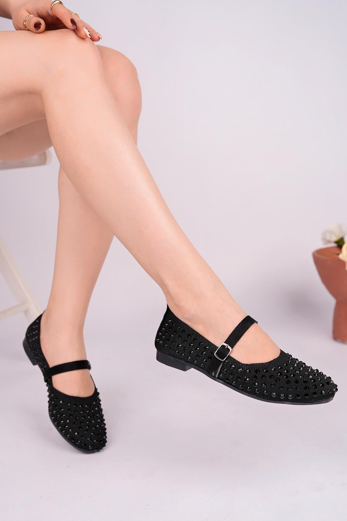 Nesil Shoes Ceylan 3170 Siyah Triko Taş Detaylı  Kadın Babet