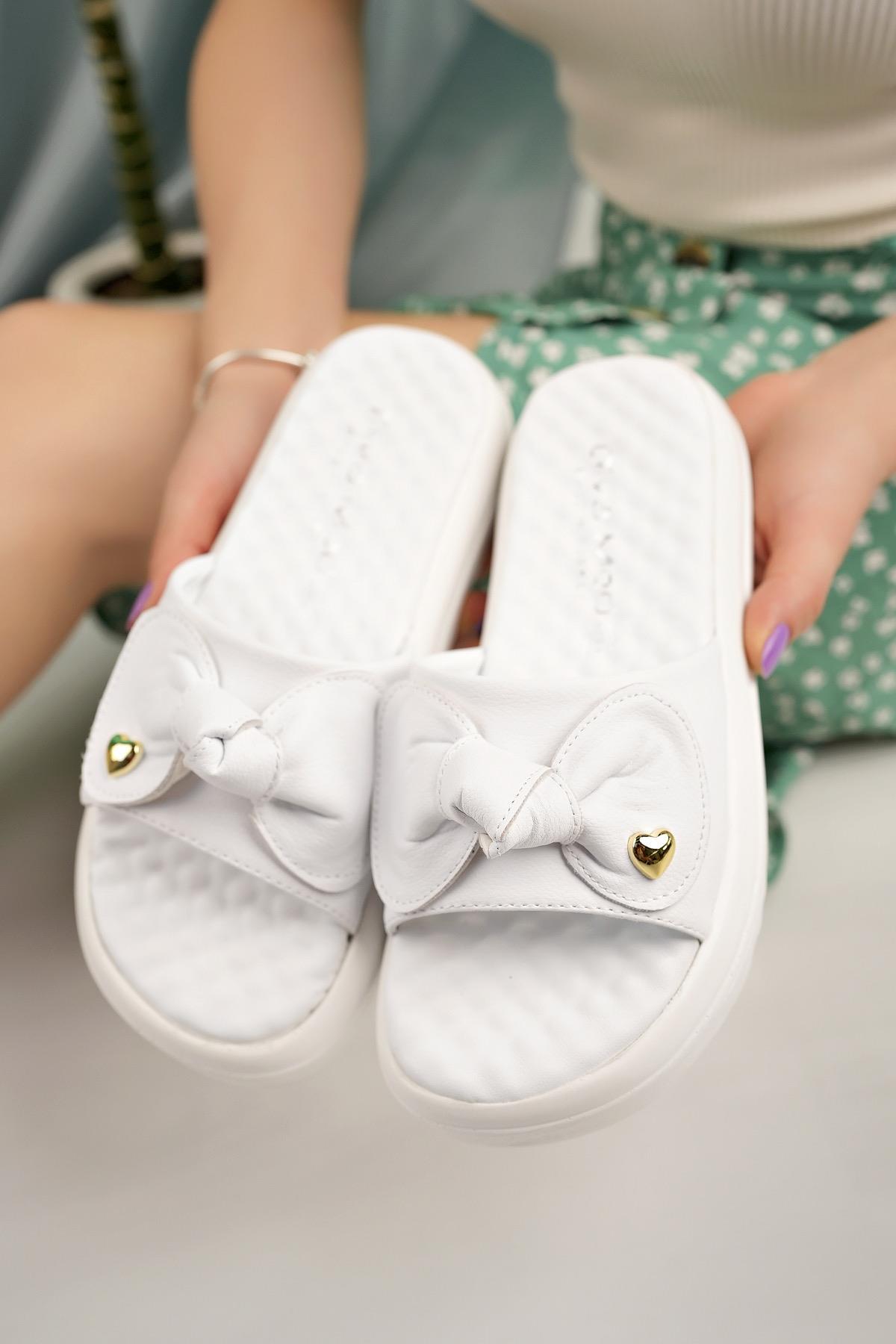 Nesil Shoes Dvm 650 Beyaz Masaj Tabanlı Kadın Terlik