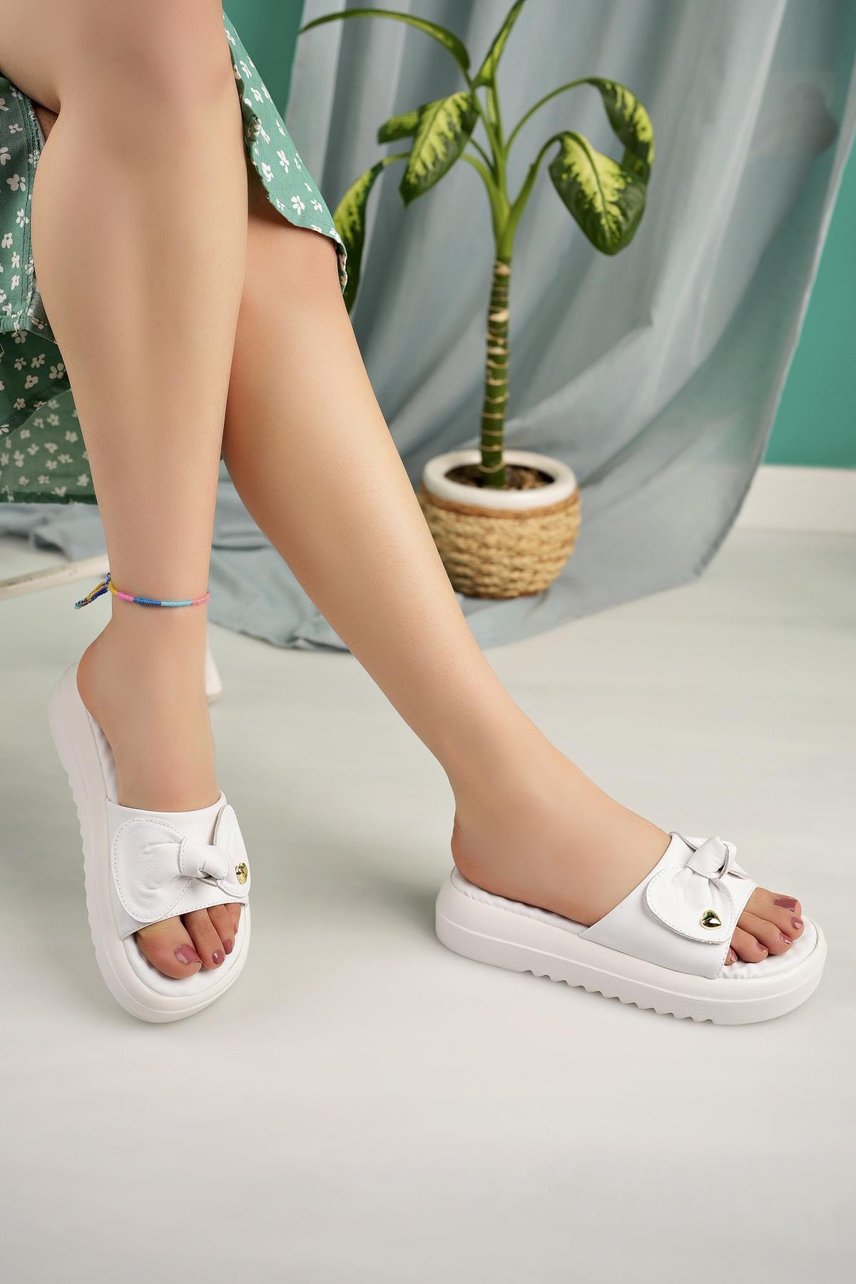 Nesil Shoes Dvm 650 Beyaz Masaj Tabanlı Kadın Terlik