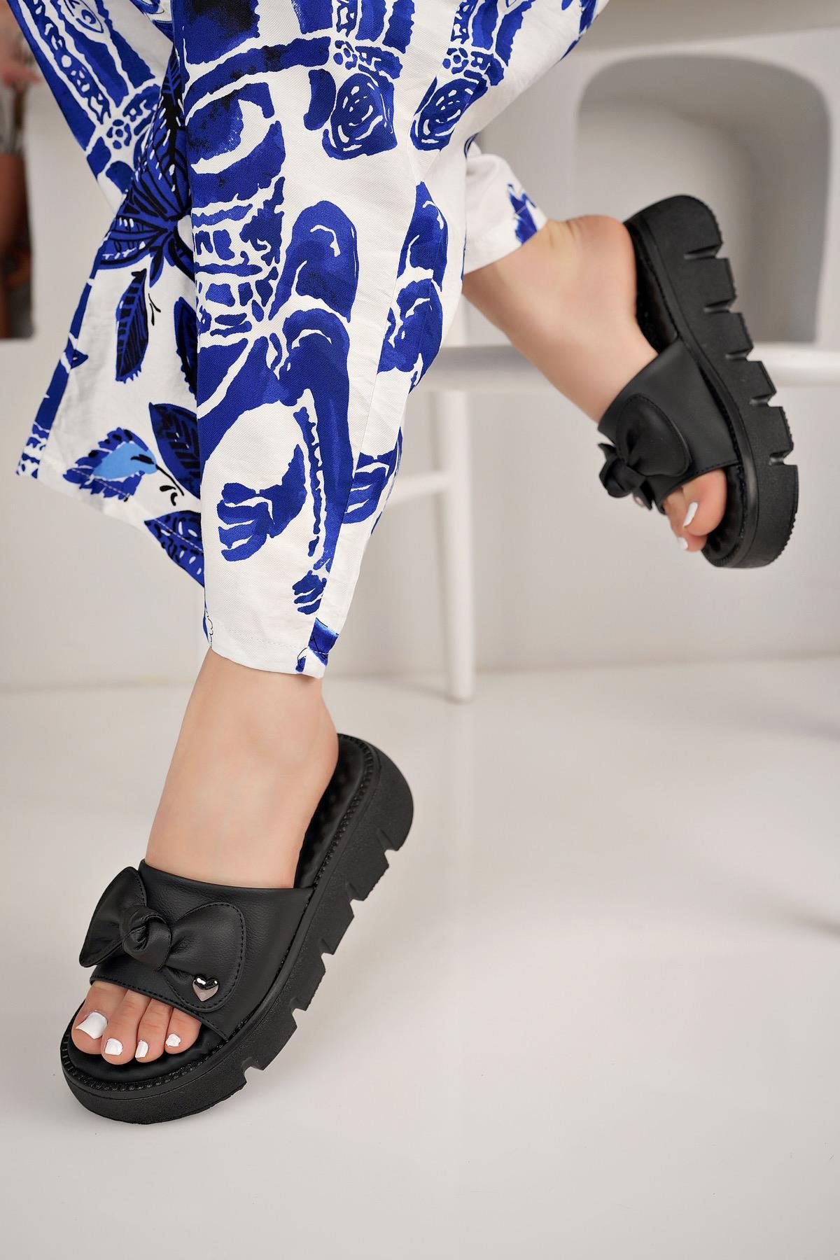 Nesil Shoes Dvm 6600 Siyah Masaj Tabanlı Kadın Terlik