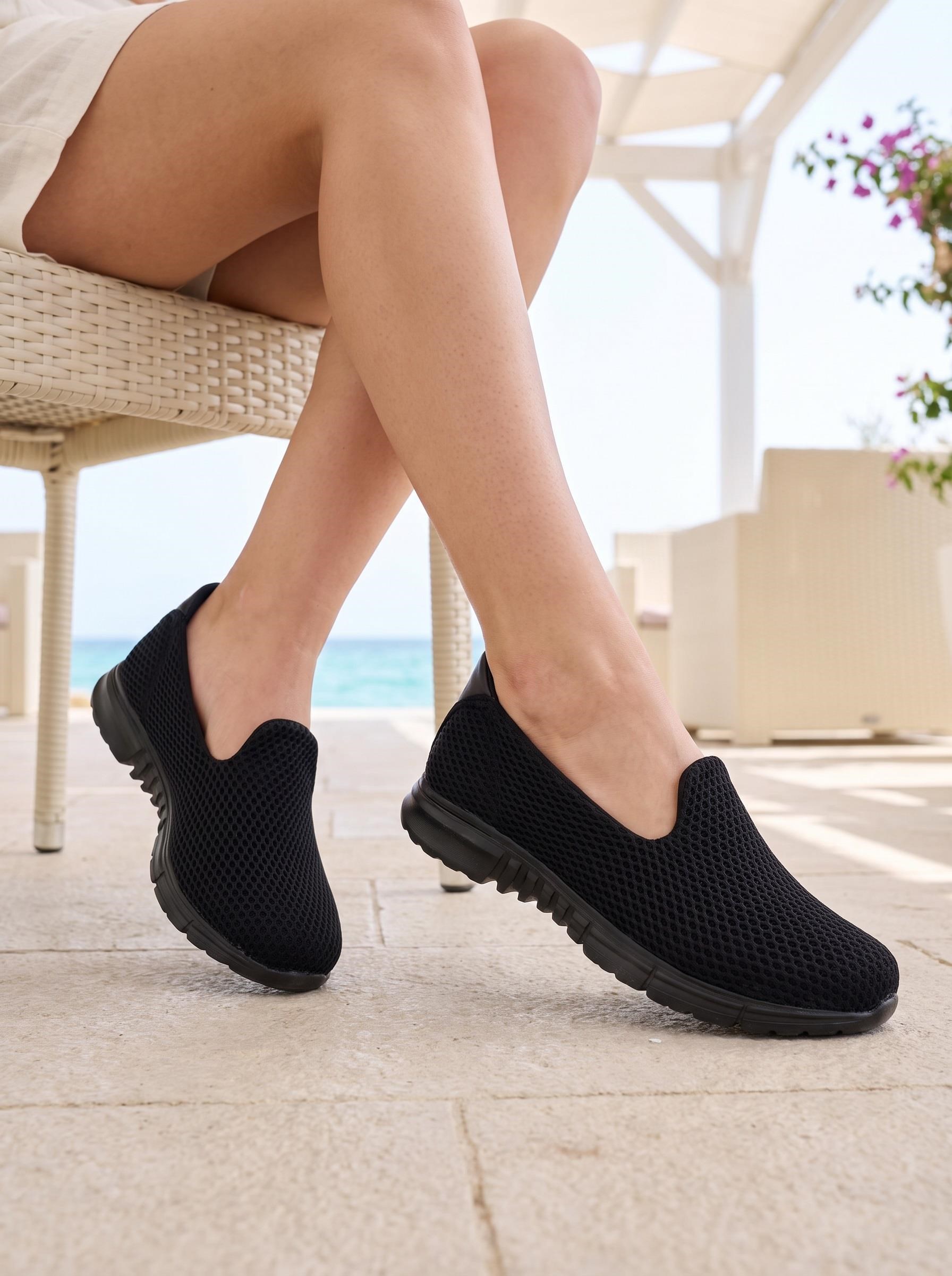 Nesil Shoes Dvm 901 Siyah Anatomik Esnek Kadın Yürüyüş Ayakkabısı