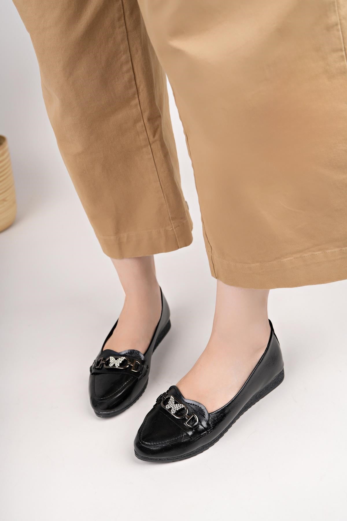 Nesil Shoes Mhd 68 Siyah Rugan Taşlı Günlük Kadın Babet