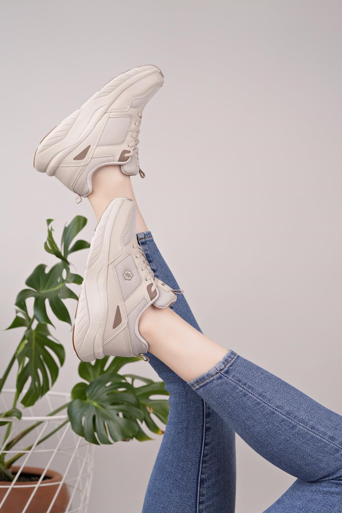 Nesil Shoes Queen 2105 Kum Kadın Senakers