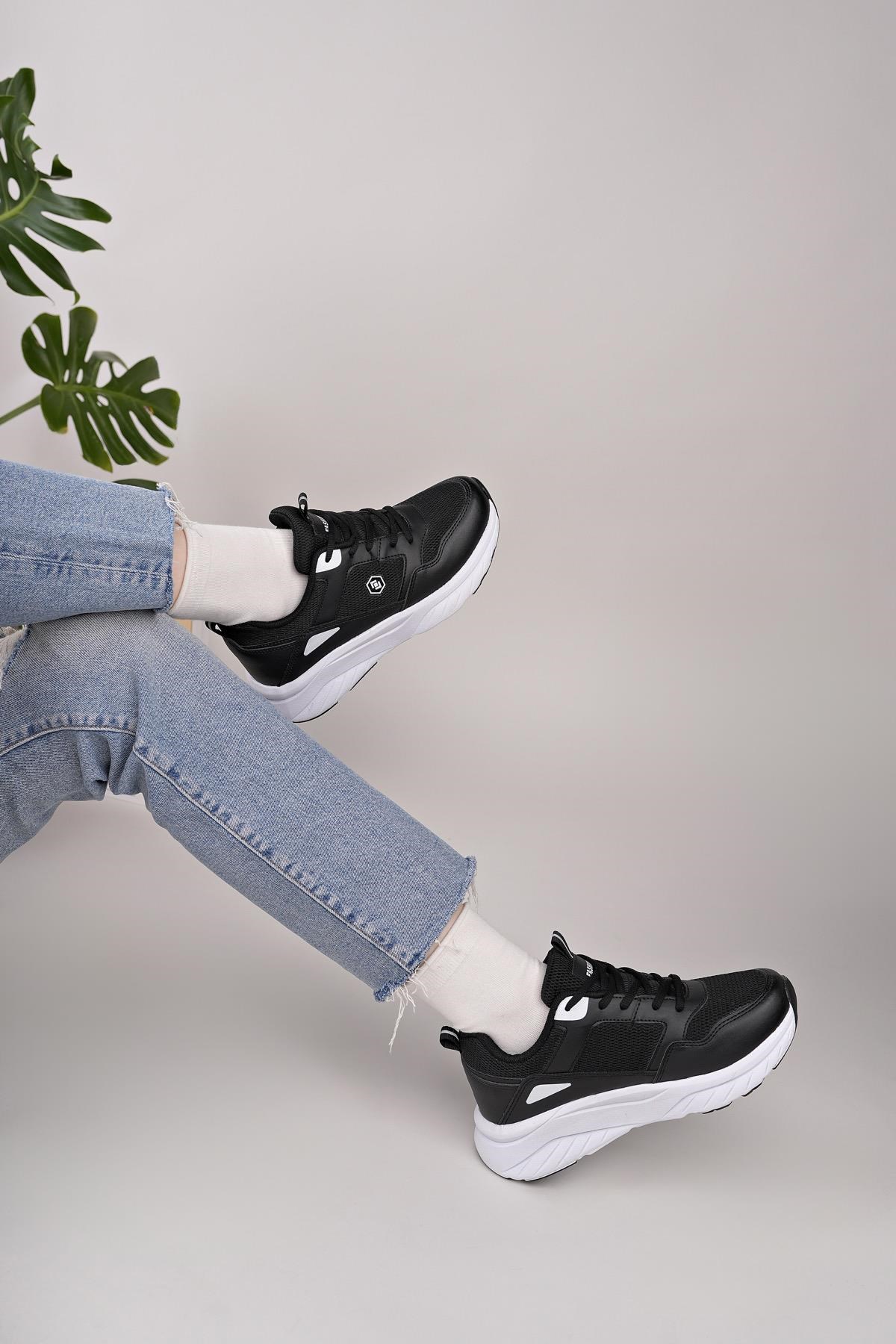 Nesil Shoes Queen 2105 Siyah Beyaz Kadın Senakers