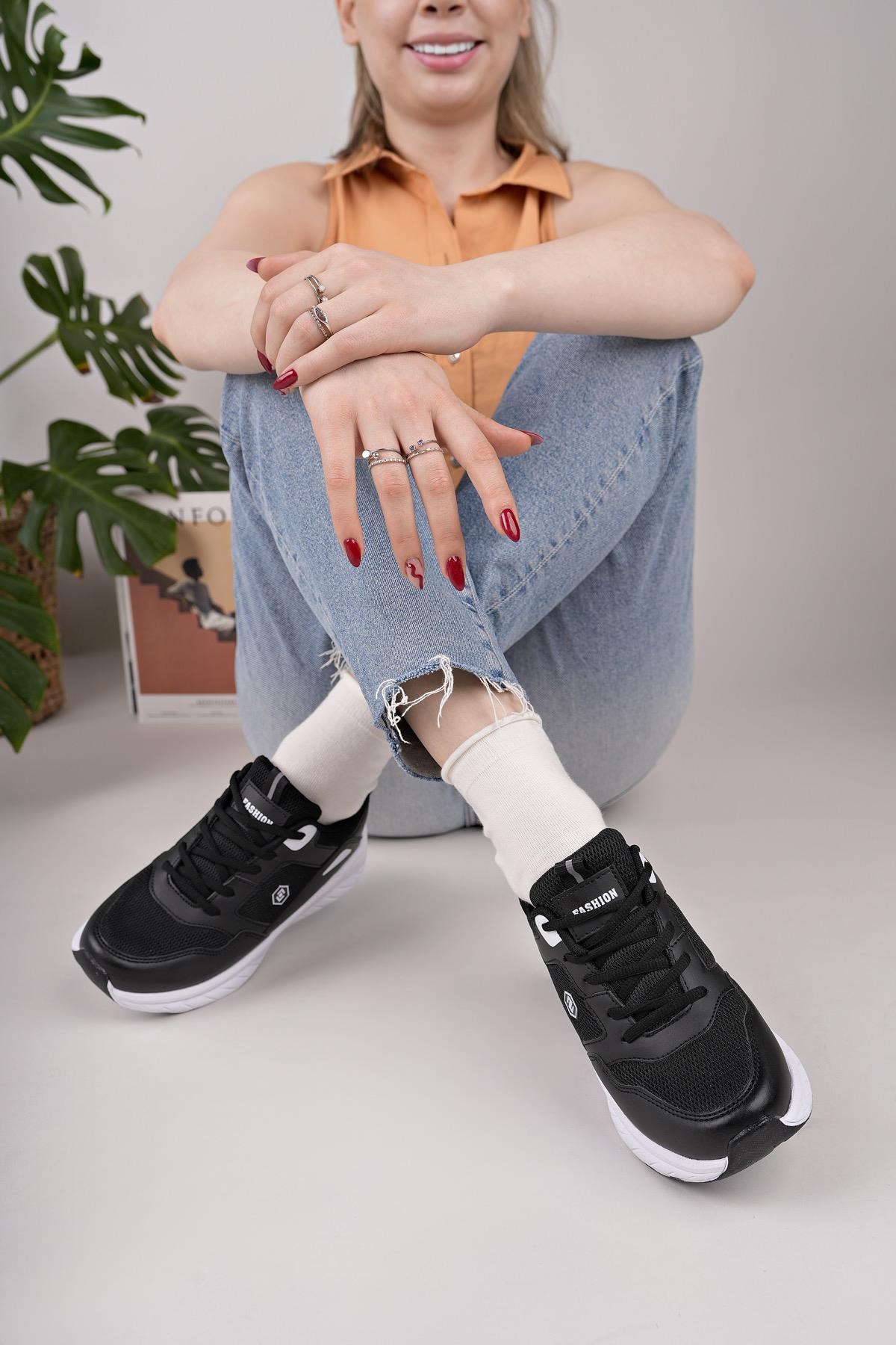 Nesil Shoes Queen 2105 Siyah Beyaz Kadın Senakers
