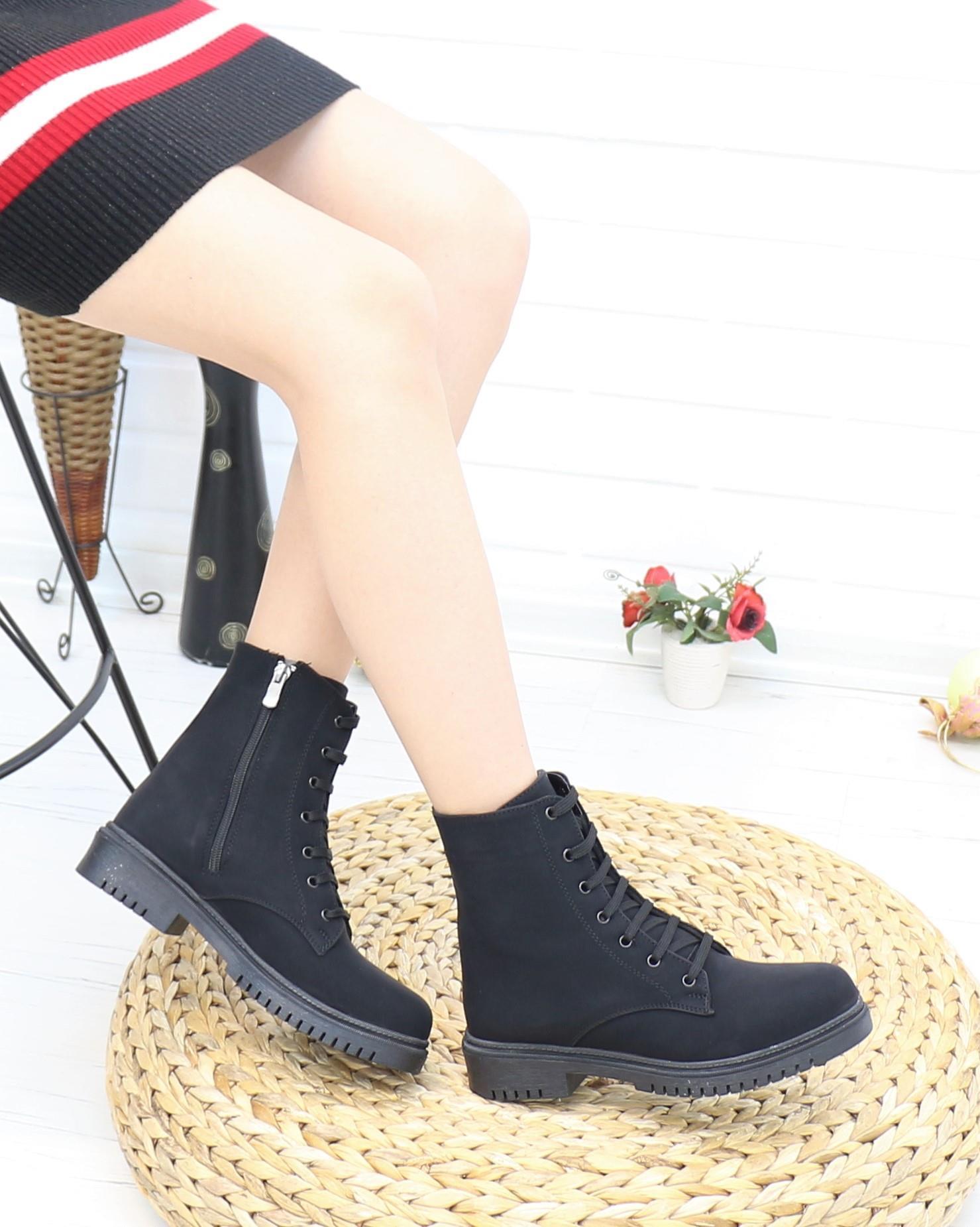 Nesil Shoes Sdf 042 Siyah Zümrüt Kadın Postal Bot