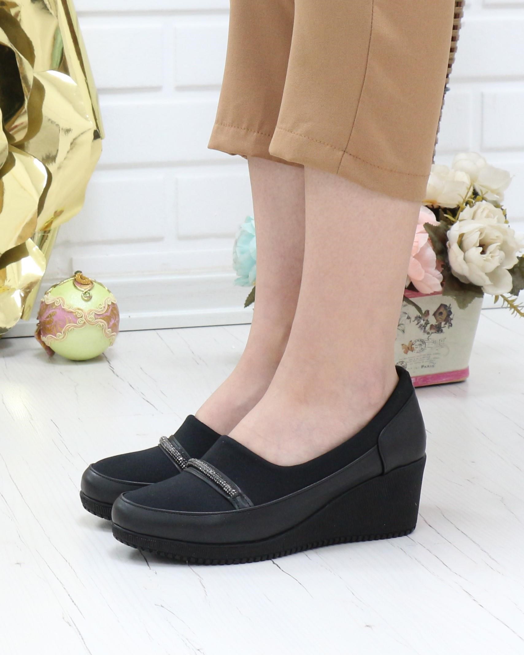 Nesil Shoes Sdf A06 Siyah Strech Dolgu Kadın Ayakkabı