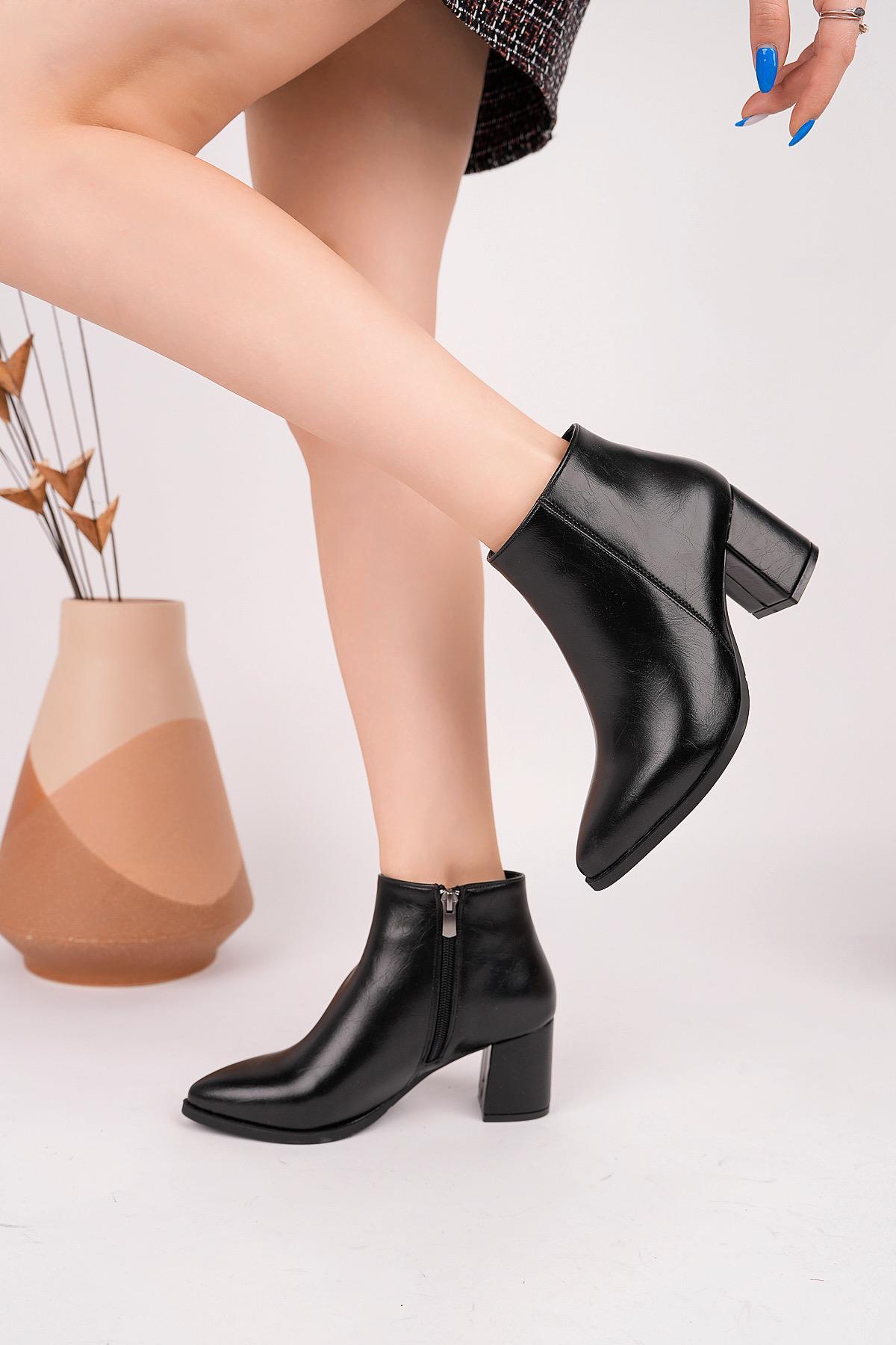 Nesil Shoes Senyo 850 Parlak Siyah Fermuarlı Kadın Bot