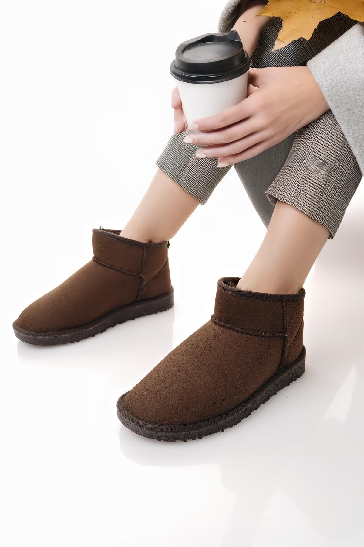 Nesil Shoes Ypr 7391 Kahve Süet İçi Kürklü Su İtici Kadın Bot