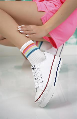 Benetton 30935 Beyaz Kalın Taban Kısa Kadın Sneakers