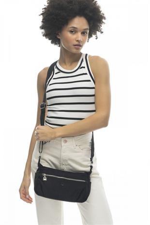 Benetton 913 Siyah Baskılı Çarpraz Bayan Çanta