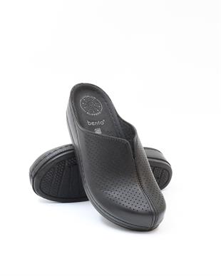 Bento 15050 Siyah Burnu Kapalı Anatomik Kadın Terlik