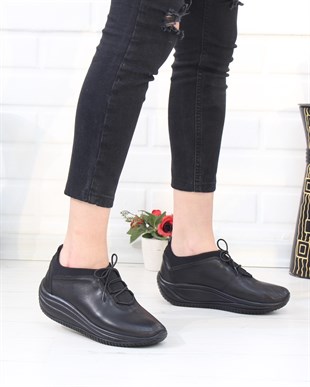 Capella 2008 Siyah Hakiki Deri Günlük Kadın Yürüyüş Ayakkabı