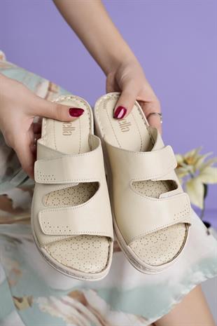 Capella 865 Bej Hakiki Soft Deri Anatomik Cırtlı Kadın Terlik