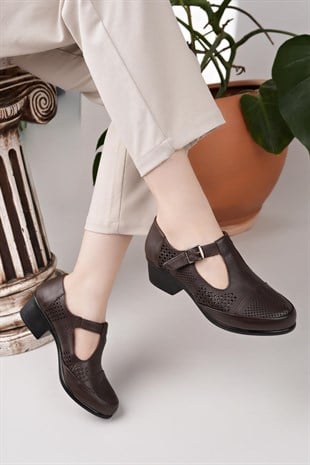 Castle Black 165 Kahve Hakiki Deri Topuklu Kadın Ayakkabı