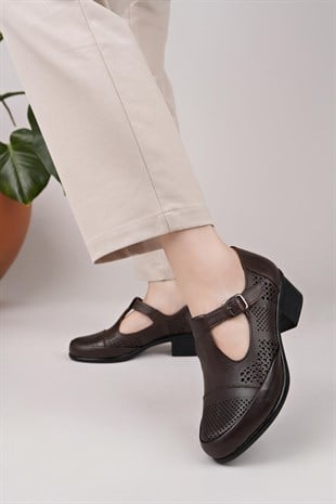 Castle Black 165 Kahve Hakiki Deri Topuklu Kadın Ayakkabı