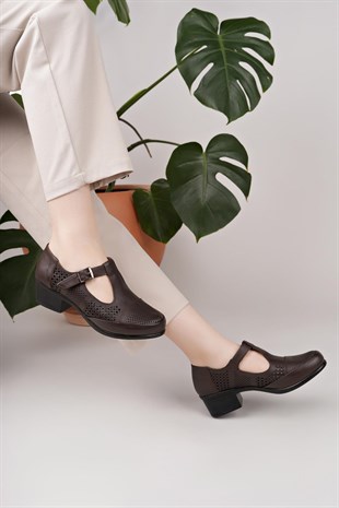 Castle Black 165 Kahve Hakiki Deri Topuklu Kadın Ayakkabı