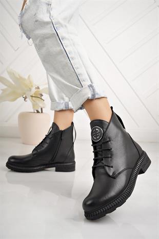 Castle Black 20915-1 Siyah Hakiki Deri Fermuarlı Kadın Bot