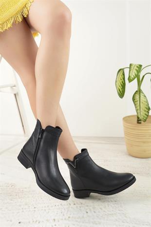 Castle Black 21893-1 Siyah Hakiki Deri Kışlık Kadın Bot