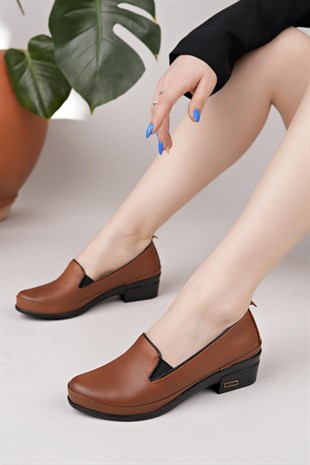 Castle Black 24553 Taba Hakiki Deri Topuklu Kadın Ayakkabı