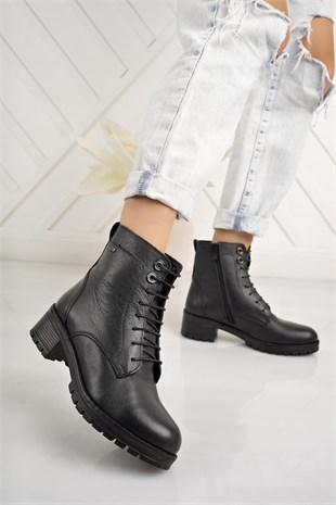 Castle Black 3680-1 Siyah Hakiki Deri Fermuarlı Kadın Bot