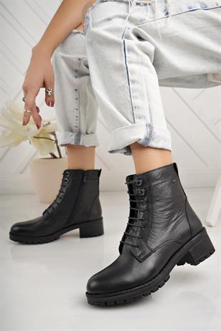 Castle Black 3680-1 Siyah Hakiki Deri Fermuarlı Kadın Bot