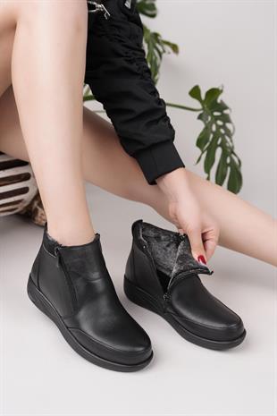 Castle Black 42646 Siyah Hakiki Deri Çift Fermuarlı Kürklü Kadın Bot