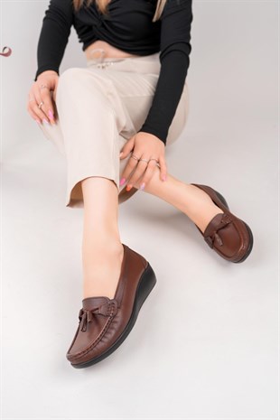 Castle Black 9005 Taba Hakiki Deri Kadın Günlük Ayakkabı