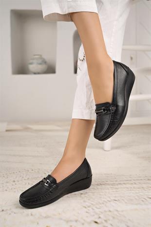 Castle Black 9007 Siyah Hakiki Deri Günlük Kadın Ayakkabı