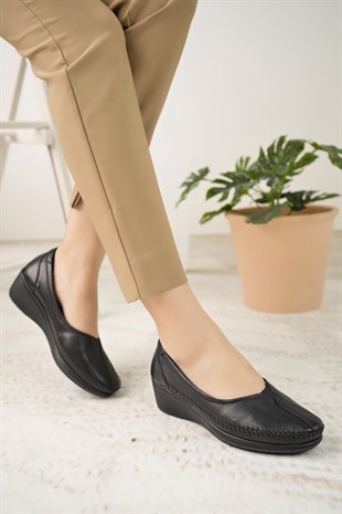 Forex 1013 Siyah Hakiki Deri Poli Taban Anatomik Kadın Ayakkabı