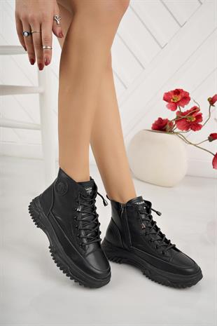 Guja 24K310 13 Siyah Fermuarlı Fashion Kadın Bot