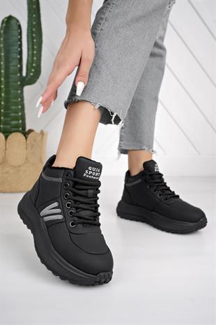 Guja 24K317 4 Siyah Bağcıklı Hafif Fashion Kadın Bot
