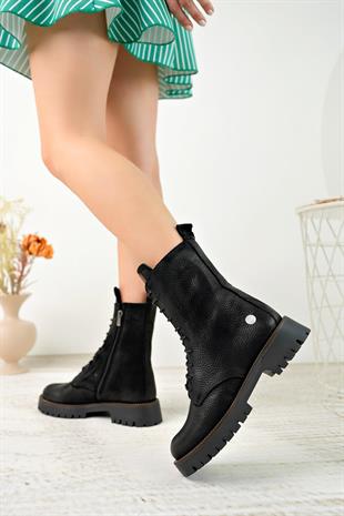 Mammamia D23KB 4100 Siyah Nubuk Hakiki Deri Kadın Postal