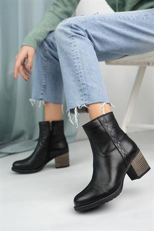Mammamia D24KB 4390 Siyah Hakiki Deri Fermuarlı Kadın Bot