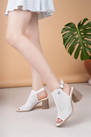 Mammamia D25YS 2635 Beyaz Hakiki Deri Topuklu Kadın Sandalet
