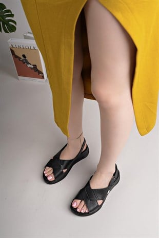 Mammamia D25YS 2855 Siyah Hakiki Deri Kadın Sandalet